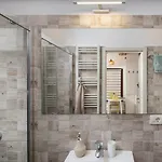 Seek And Hide - Little Julia's Hideaway Apartament Brașov