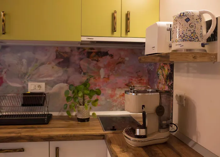 Seek And Hide - Little Julia's Hideaway 아파트