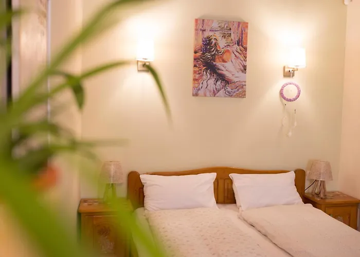 Seek And Hide - Little Julia's Hideaway شقة